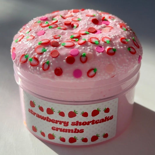 strawberry shortcake crumbs