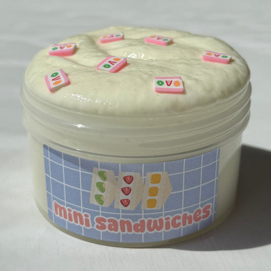 mini sandwiches